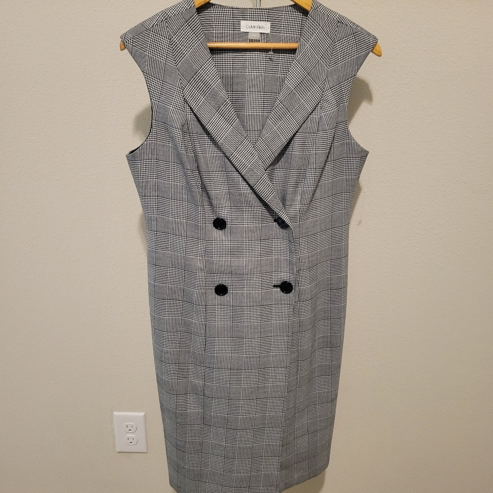 Calvin Klein Black and White Sleeveless Plaid Dress